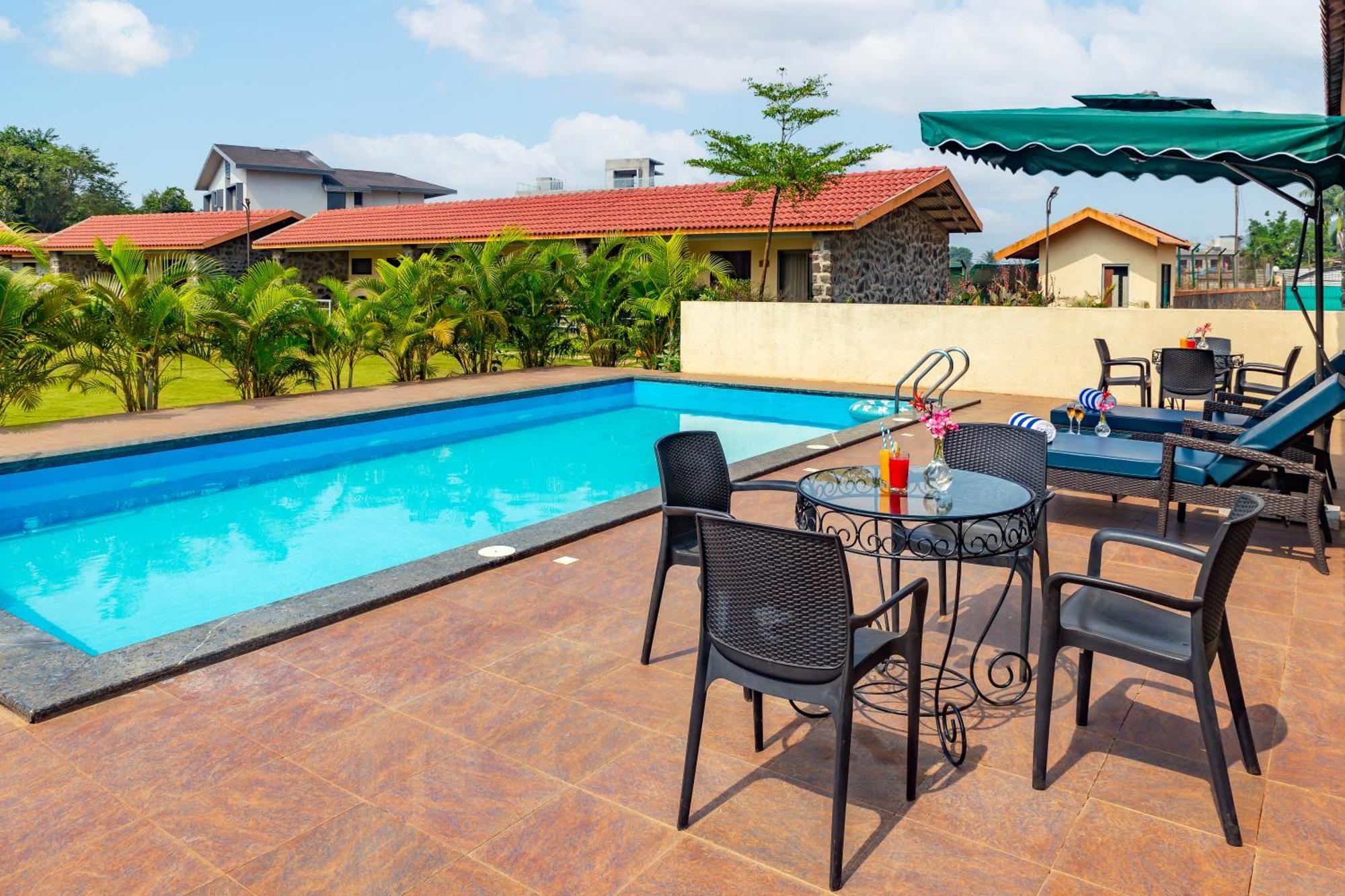 Casa Amora Lonavala Esterno foto