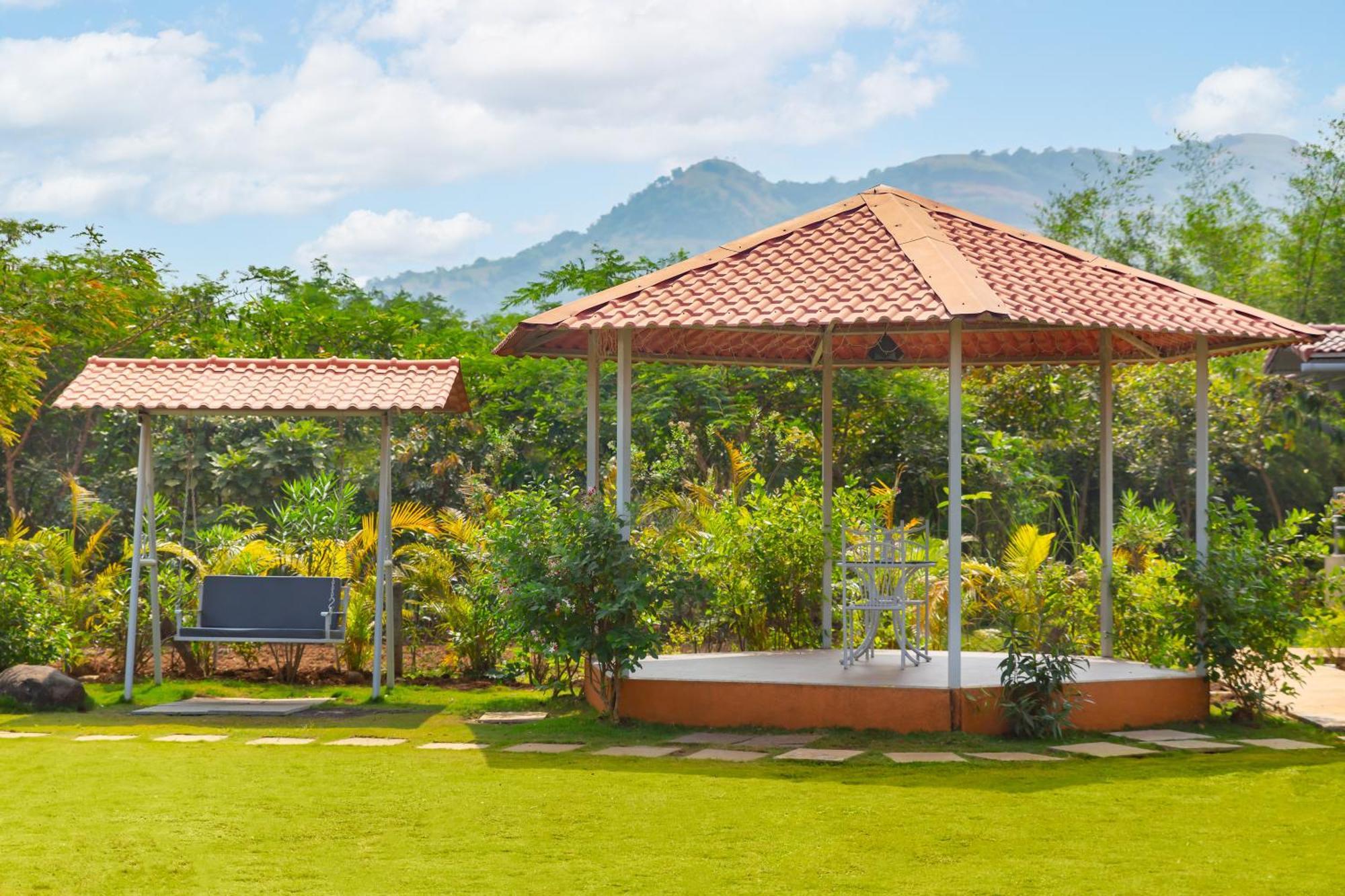 Casa Amora Lonavala Esterno foto