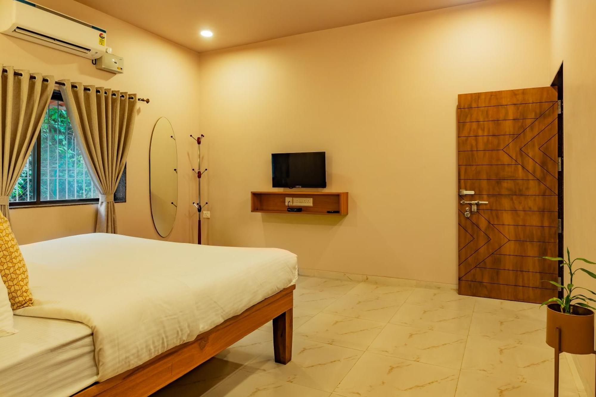 Casa Amora Lonavala Esterno foto